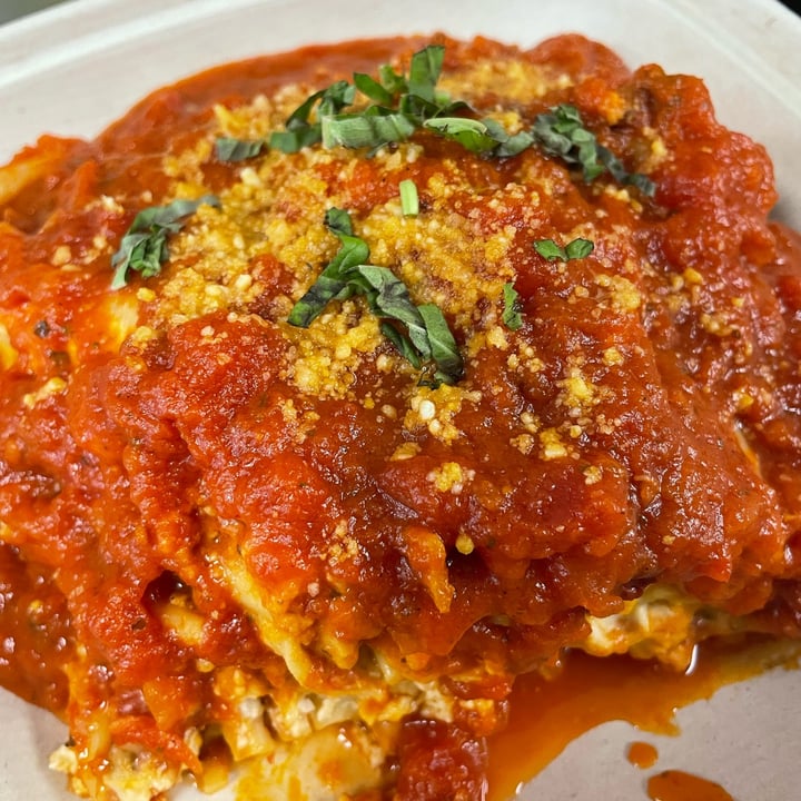 photo of Three Girls Vegan Creamery Lasagna shared by @risinghope on  17 Apr 2022 - review