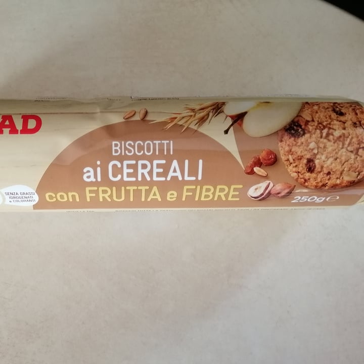 photo of Conad Biscotti ai cereali con frutta e fibre shared by @ariannagoldoni on  08 Apr 2022 - review