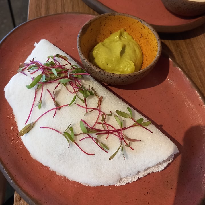 review photo of Camelia Ododo Restaurante - Cafe & Bar Organico Tapioca de cogumelos com creme de avocado shared by @helenaoliveira on 18 Apr 2022 - review