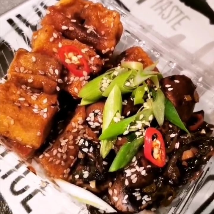 photo of Niche the Vegan Eatery Sweet & Sticky Tofu shared by @ninasclosetsa on  25 Jun 2020 - review