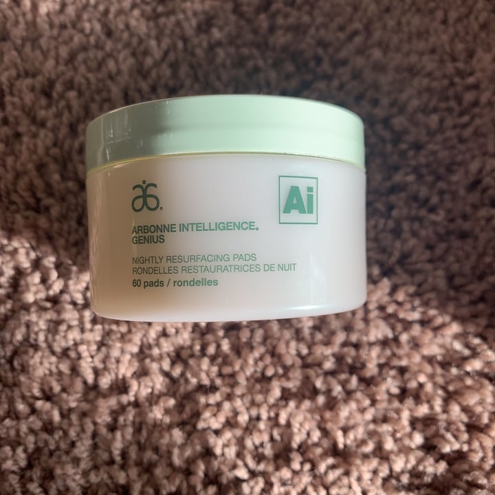 review photo of Arbonne Night resurfacing pads shared by @tgugliotti on 30 Dec 2020 - review