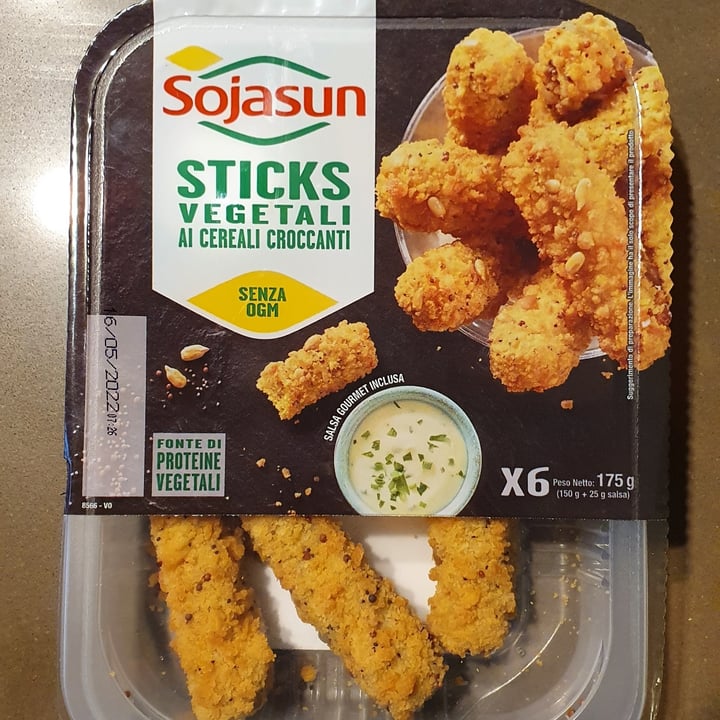 photo of Sojasun Stick vegetali ai cereali croccanti shared by @sofia9 on  11 Apr 2022 - review