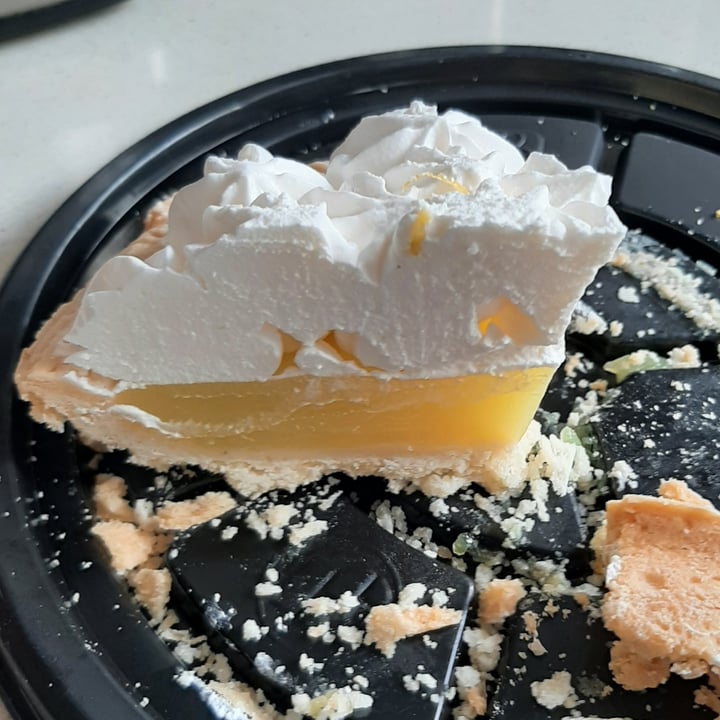 photo of Veganius Lemon Pie shared by @theoriginalraccoon on  15 Dec 2021 - review