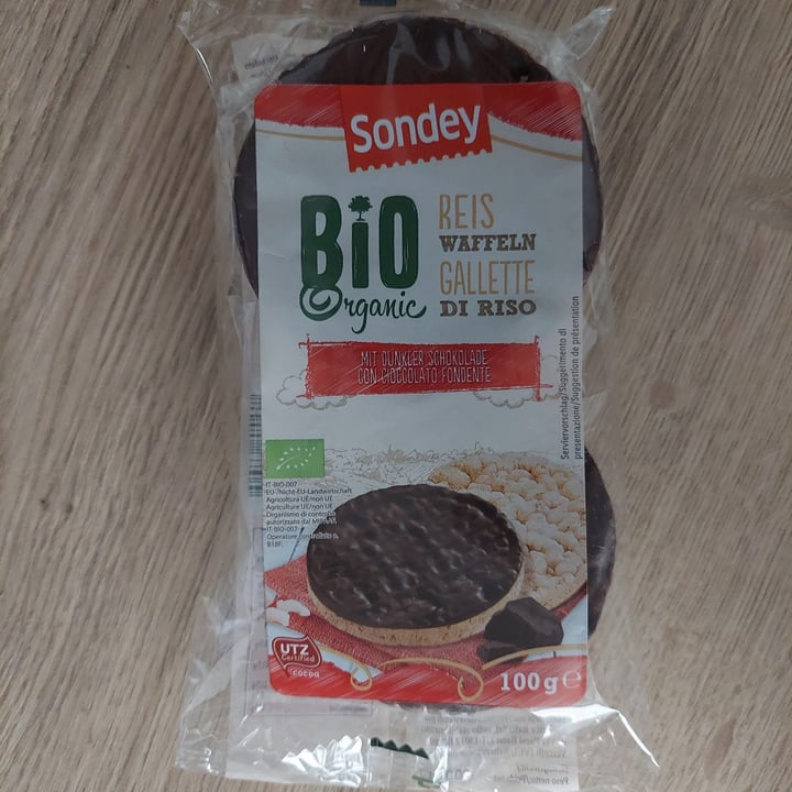 photo of Sondey Bio gallette di riso con cioccolato fondente shared by @acsecnarf on  10 Dec 2021 - review