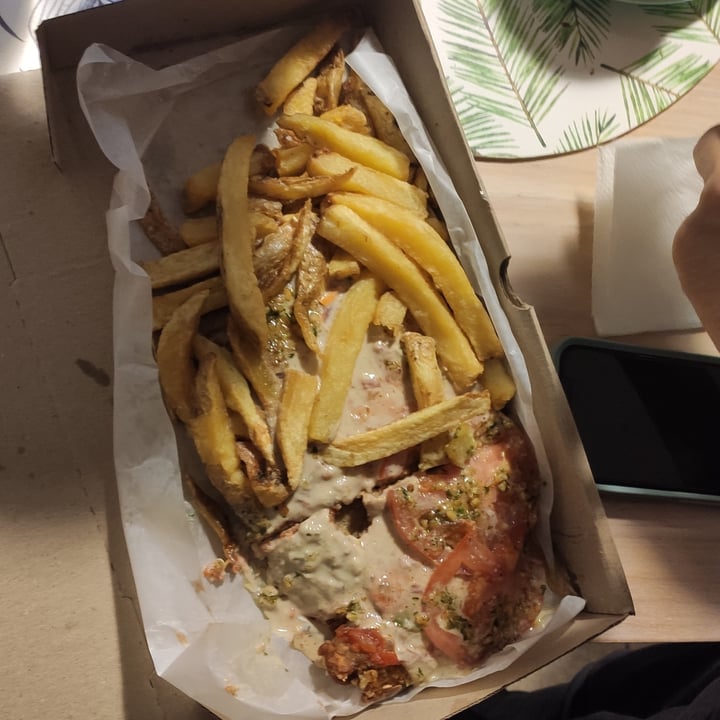 photo of Crisana Plant Based (Delivery y Take Away) Milanesa genovesa shared by @martinpaezi on  15 Apr 2022 - review