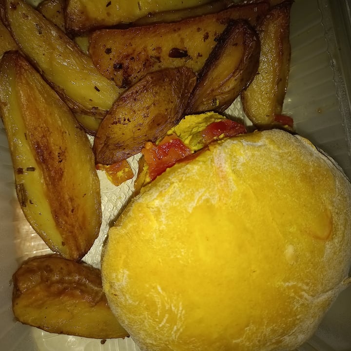 review photo of Artemisia Hamburguesa Vegana shared by @chiarafilipponi on 25 Oct 2021 - review