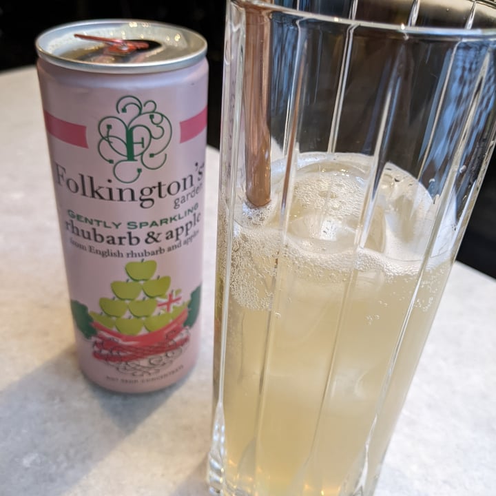 photo of Folkington's Rhubarb & Apple shared by @clairay on  07 Aug 2022 - review