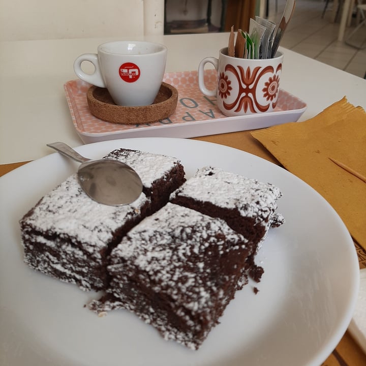 photo of Zucchero a Velò Brownie ai mirtilli shared by @marialorenastraccia on  13 Oct 2021 - review