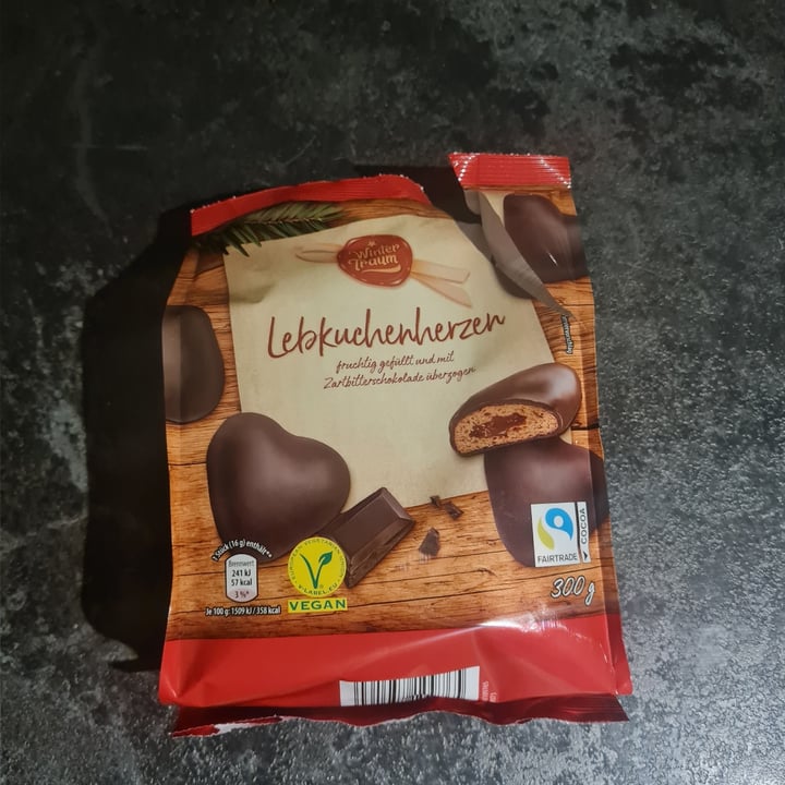 review photo of Wintertraum Lebkuchen Herzen shared by @jessiblub on 29 Sep 2022 - review