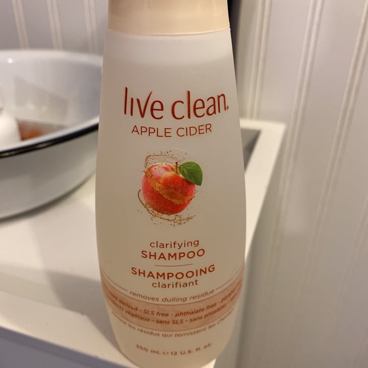 photo of Live Clean Clarifying Shampoo shared by @janicenn88 on  14 Jun 2021 - review