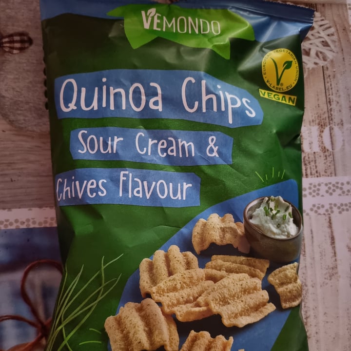 photo of Vemondo Quinoa Chips Sour Cream & Chives Flavour shared by @francy82 on  18 Apr 2022 - review