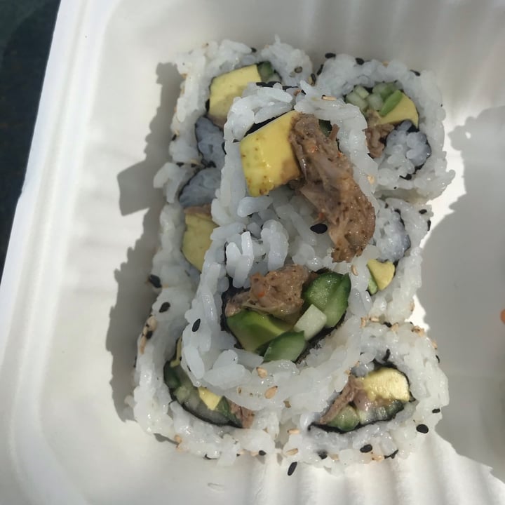 photo of SushiLove Avalon shared by @sydandbeats on  01 May 2020 - review