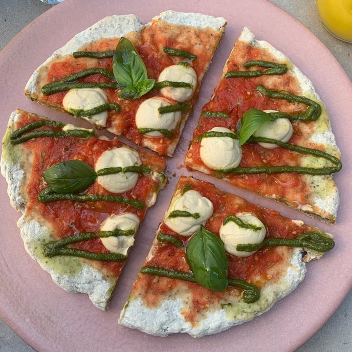 photo of Mudrá Pizza Margherita shared by @ariagosti on  20 Jul 2021 - review