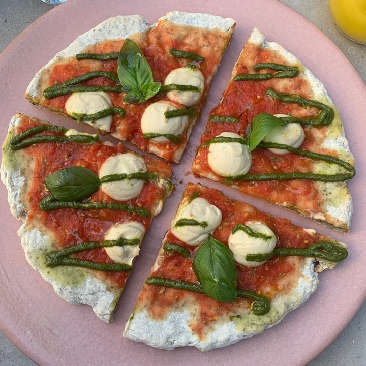 review photo of Mudrá Pizza Margherita shared by @ariagosti on 20 Jul 2021 - review