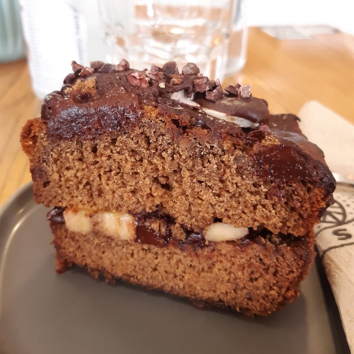 photo of Rubik's Vegan Banana Bread shared by @mariaandr on  19 Dec 2022 - review