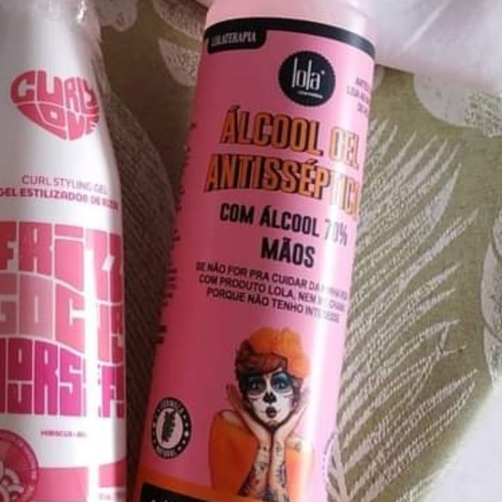 review photo of Lola Cosmetics Álcool em Gel shared by @espe on 02 Dec 2021 - review