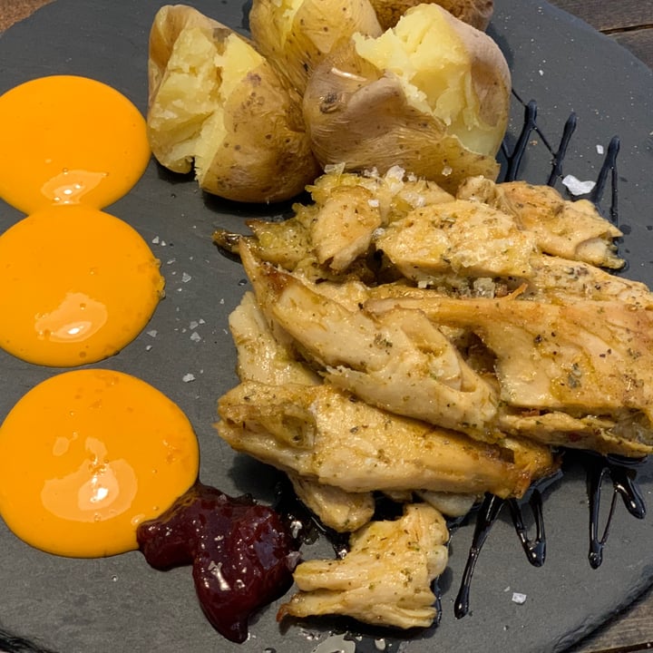 review photo of Lolín Café Gastrobar Heura con papas arrugas shared by @merybadalona on 09 Jun 2021 - review