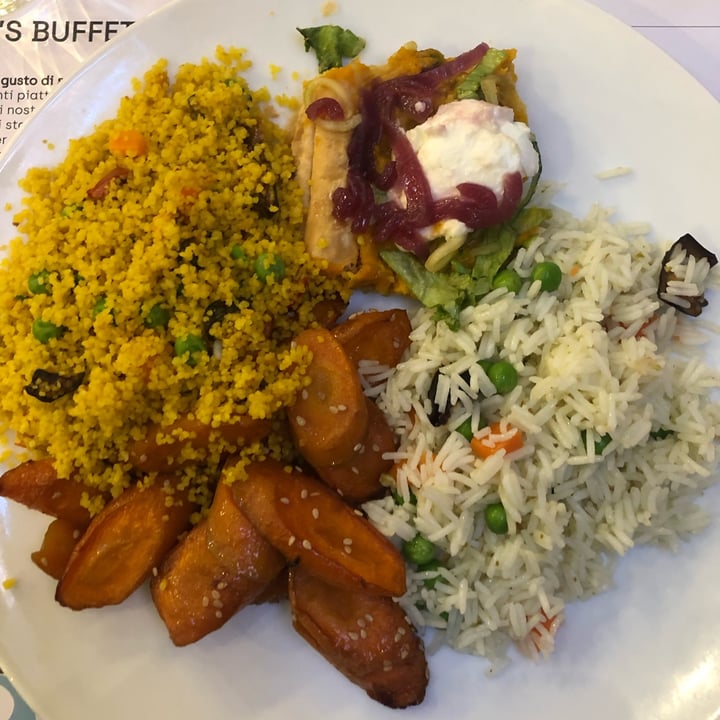 photo of Bio's Kitchen Bologna Bio’s Buffet shared by @asiamontanari on  10 Mar 2022 - review