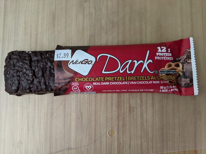 photo of NuGo Dark Chocolate Pretzel shared by @lcaro on  27 Aug 2022 - review