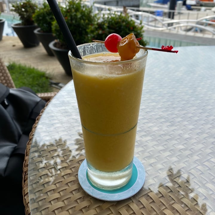 photo of Privé Keppel Mango & Passion Fruit Smoothie shared by @danh on  30 Jun 2020 - review