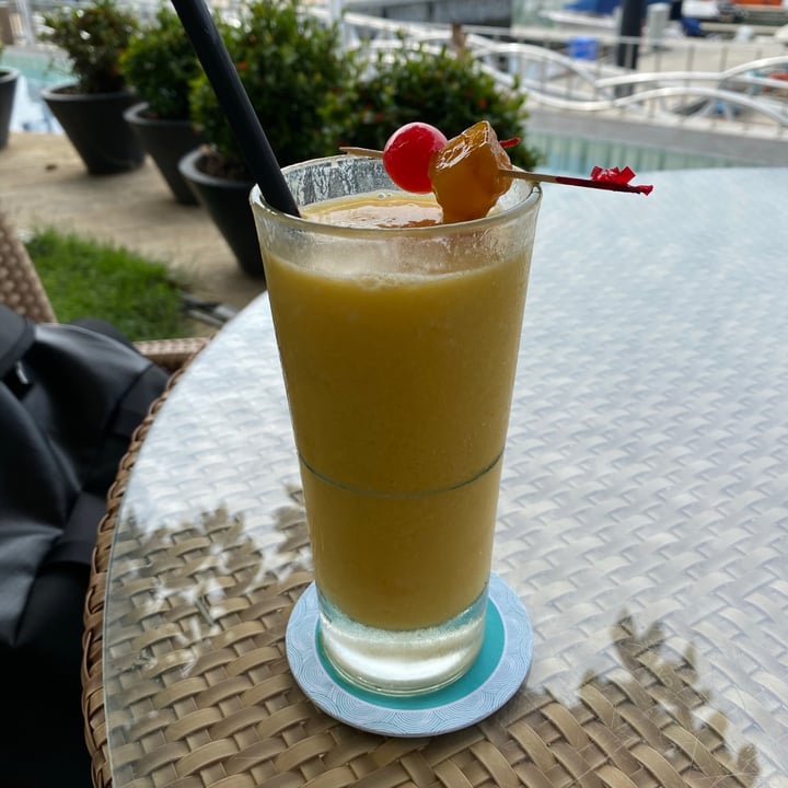 photo of CLOSED - Privé Keppel Bay Mango & Passion Fruit Smoothie shared by @danh on  30 Jun 2020 - review