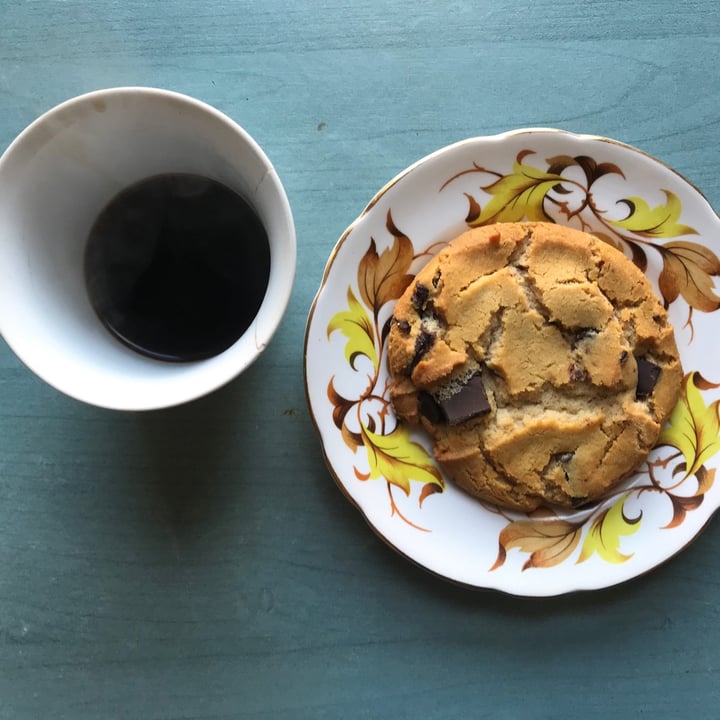 review photo of GRO Dark choc chunk cookies shared by @gu on 07 Apr 2021 - review