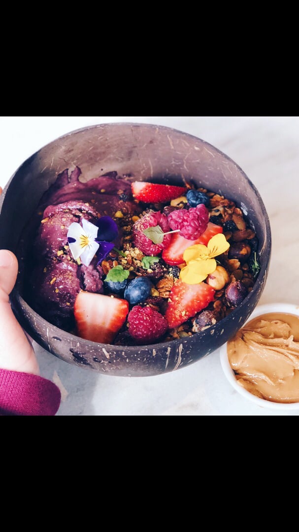 photo of Serotonin Eatery Galaxy Acai Bowl shared by @theplantynurse on  19 Oct 2019 - review