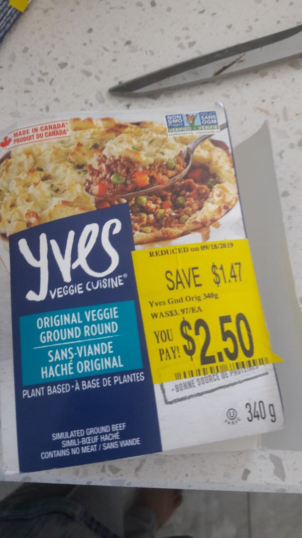 photo of Yves Veggie Cuisine Original Veggie Ground Round shared by @henroosterlover83 on  28 Sep 2019 - review