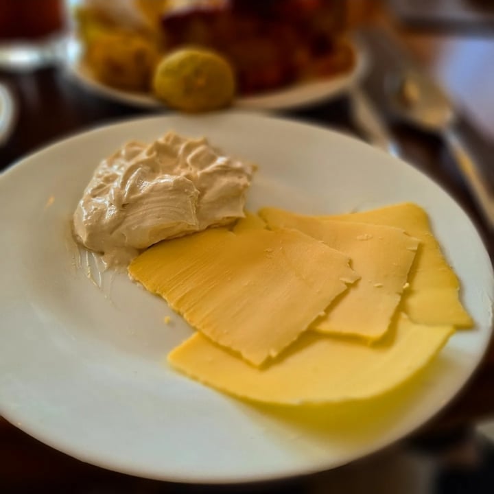 review photo of Restaurante Alquimia Queijo e requeijão veganos shared by @ingreedleite on 29 Apr 2022 - review