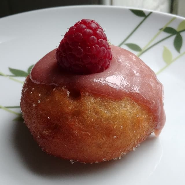 Photo of the dish “Raspberry Custard Donut”