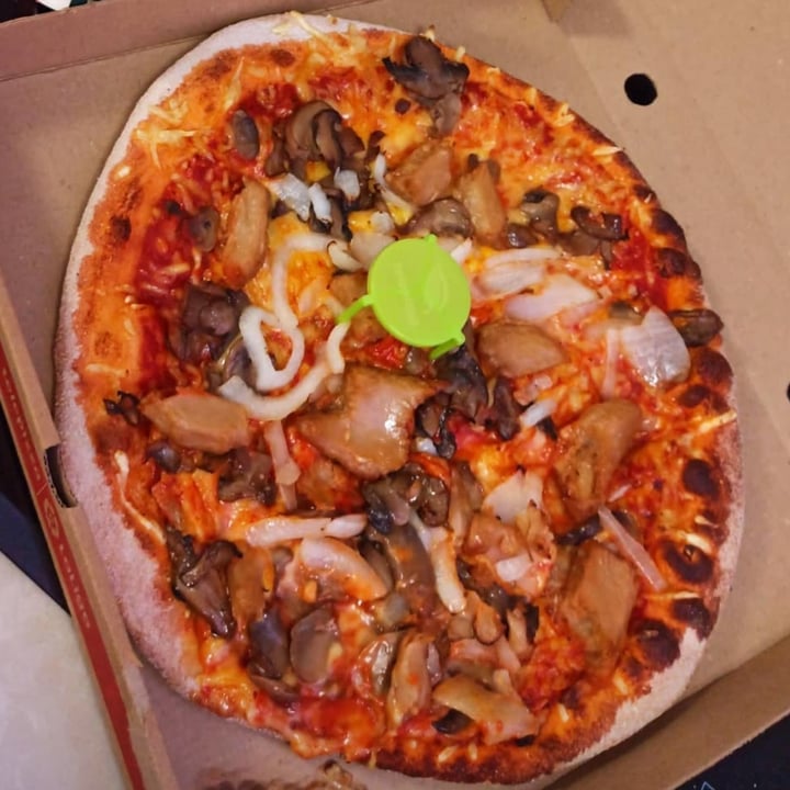 photo of Telepizza - Comida a domicilio Pizza Montana Vegui shared by @arantzagates on  09 Mar 2021 - review