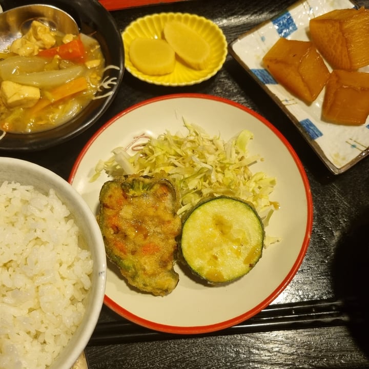 review photo of Kohrinbo (香林坊) 日替わり定食 - Daily Lunch Set shared by @filipeguerreiro on 07 Nov 2022 - review