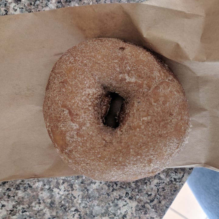 photo of Fresh Earth Food Store Cinnamon Donut shared by @shanhart on  29 Nov 2020 - review