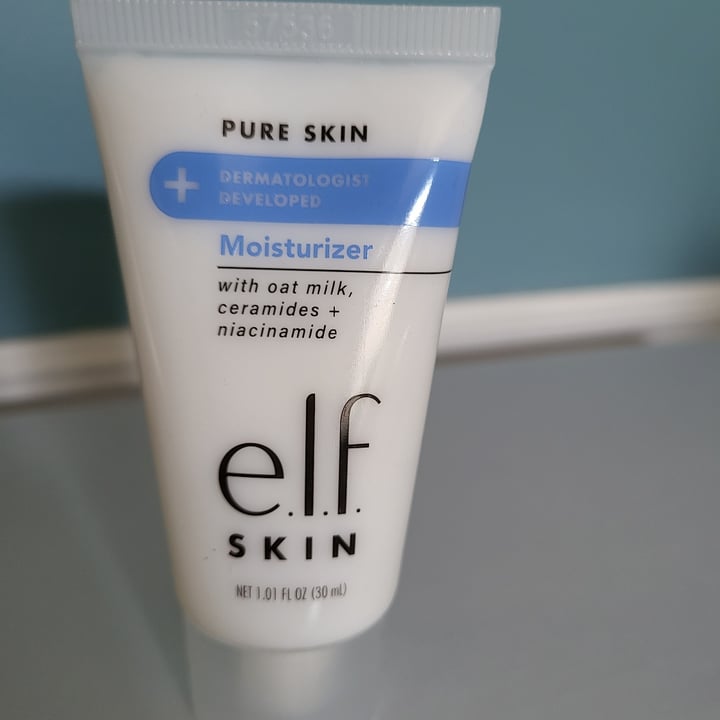 photo of e.l.f. Cosmetics Pure Skin Moisturizer shared by @rutebega on  31 May 2022 - review