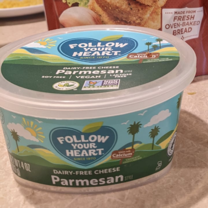 review photo of Follow Your Heart Dairy-free Cheese Parmesan Style shared by @mandelici0us on 30 Sep 2022 - review