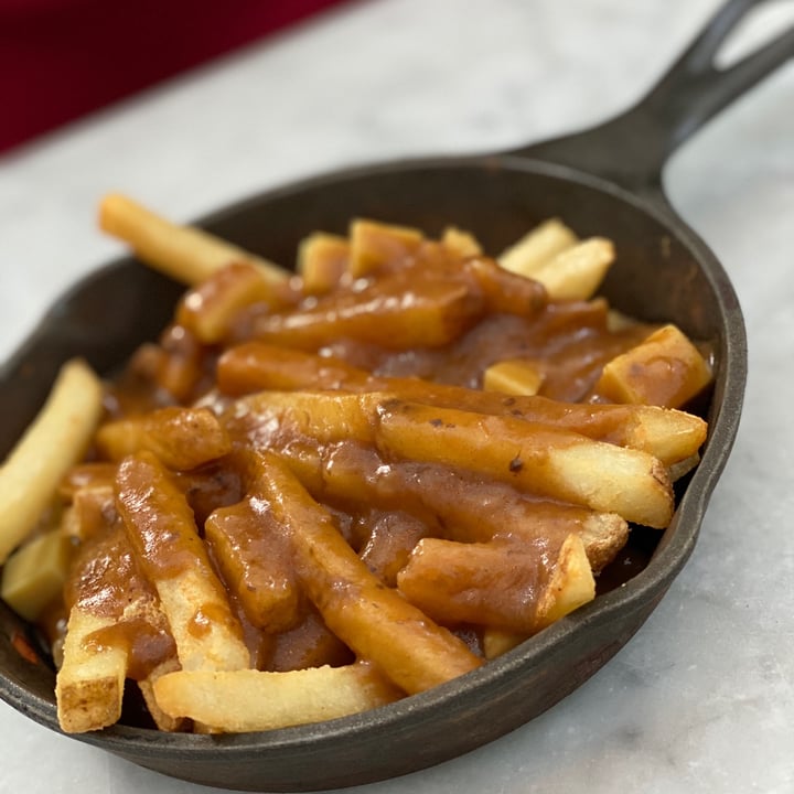review photo of LOV Restaurant Poutine shared by @khator on 02 Sep 2020 - review