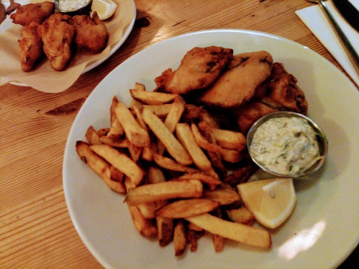 photo of Mono Tofish and chips shared by @nekocake on  16 Sep 2019 - review