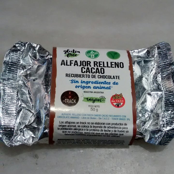 review photo of On Track Alfajor Relleno Cacao shared by @nachdemsturm on 10 Feb 2021 - review