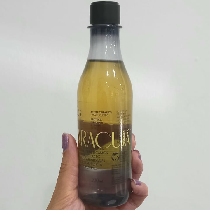 photo of Natura Aceite Trifasico Maracuya shared by @maffy on  17 Sep 2021 - review