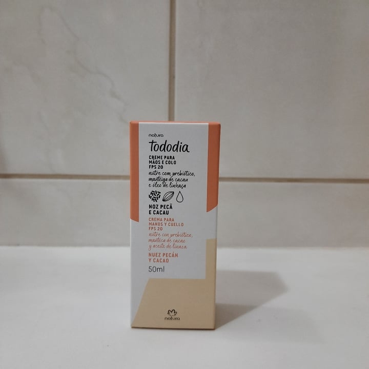 review photo of Natura creme para mãos maos noz pecan shared by @julianaaoki on 24 Jun 2022 - review