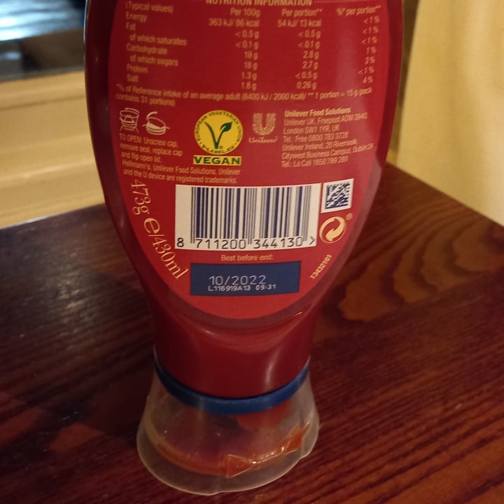 photo of Hellmann’s Ketchup shared by @trailrunningman on  14 Dec 2021 - review