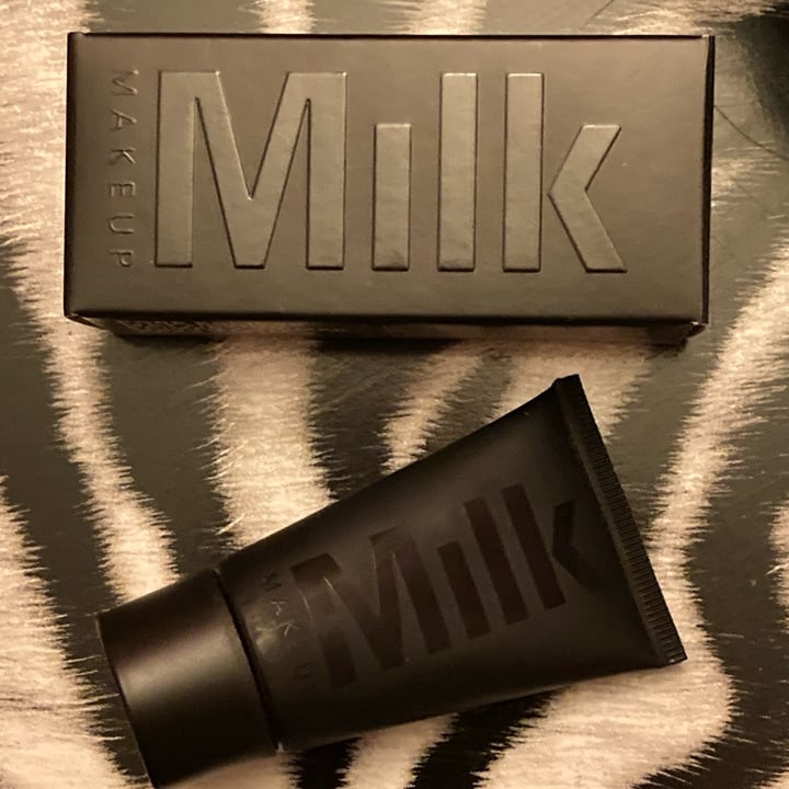 photo of Milk Makeup Pore Eclipse Mattifying Primer shared by @shlumpadinka on  30 Oct 2022 - review