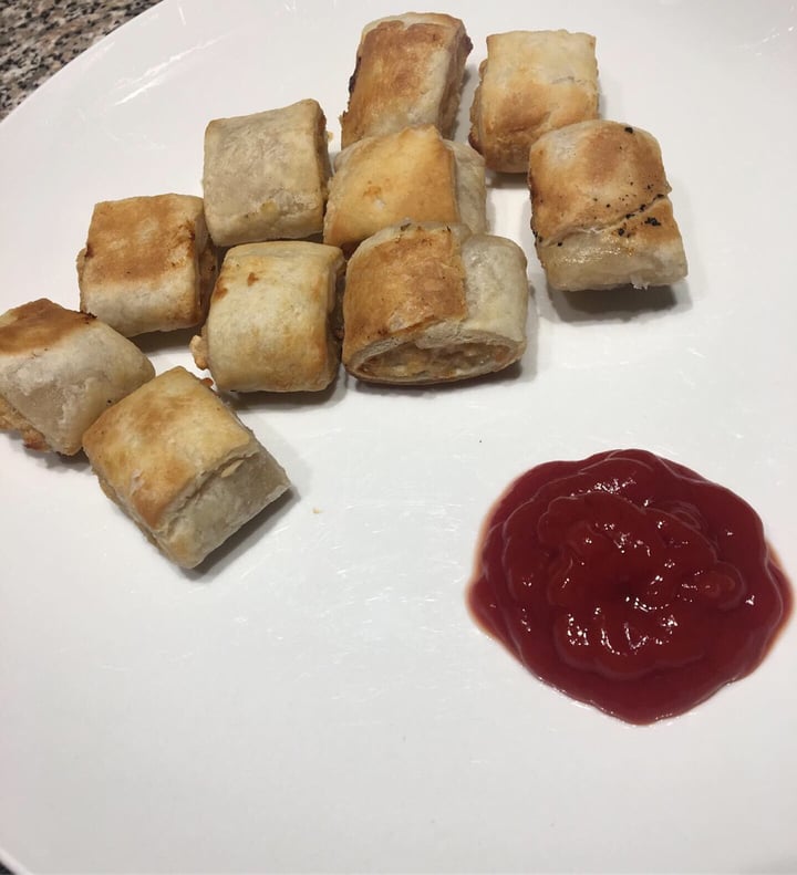 review photo of Veggie Kitchen Sausage Rolls shared by @hannahkennedy on 07 Jan 2020 - review