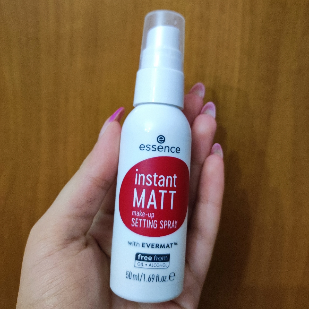 Essence instant matt make up setting spray Review | abillion