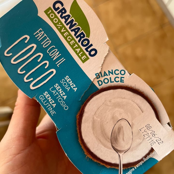 photo of Granarolo Yogurt Di Cocco Bianco Dolce shared by @atroce3 on  13 May 2022 - review