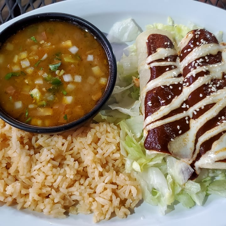 photo of Cascabel Enchiladas de Mole shared by @eriluc on  07 Dec 2020 - review