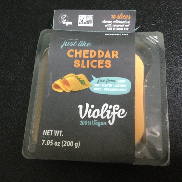 review photo of Violife Mature Cheddar Slices shared by @mmdolan on 30 Dec 2020 - review