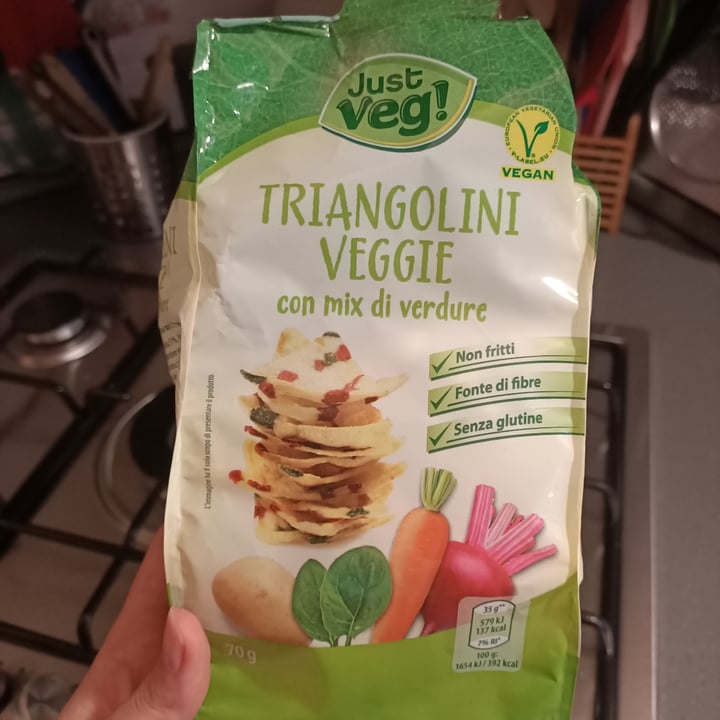photo of Just Veg! (ALDI Italy) Triangolini alle verdure shared by @lavanessita on  17 Jul 2022 - review
