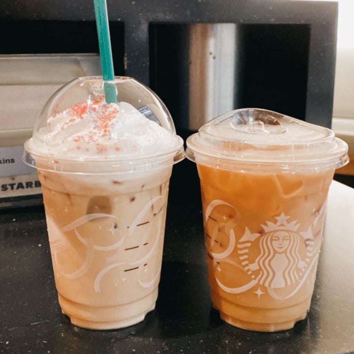 photo of Starbucks Iced Oatmilk Confetti Cookie Latte shared by @dumdummbo on  17 Dec 2021 - review
