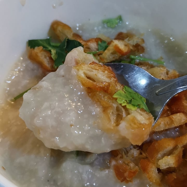 photo of Daily Green 吉祥素 vegeterian porridge shared by @ryzahandprints on  02 Feb 2022 - review